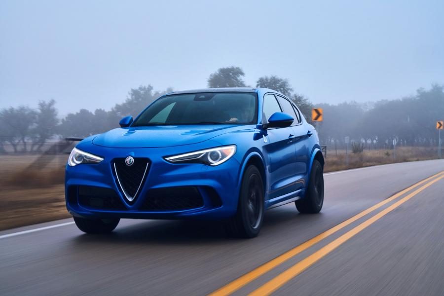  Alfa Romeo Stelvio Quadrifoglio (949) 2018 года  (NA) (фото 9 из 40)